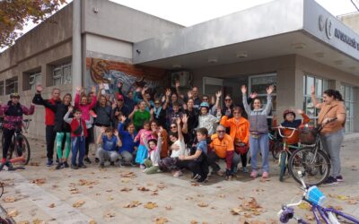 BICICLETEADA POR EL DÍA DEL AMBIENTE: FAMILIAS Y AMIGOS/AS VISITARON LA ESTACIÓN DE TRANSFERENCIA Y PARTICIPARON DE LAS ACTIVIDADES EN PLAZA SAN MARTÍN