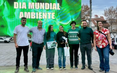 JORNADA AMBIENTAL EN PLAZA SAN MARTÍN CON AMPLIA PARTICIPACIÓN DE VECINOS/AS: SE CONOCIERON LOS GANADORES DEL CONCURSO ECO CHALLENGE, HUBO MÚSICA Y TALLERES