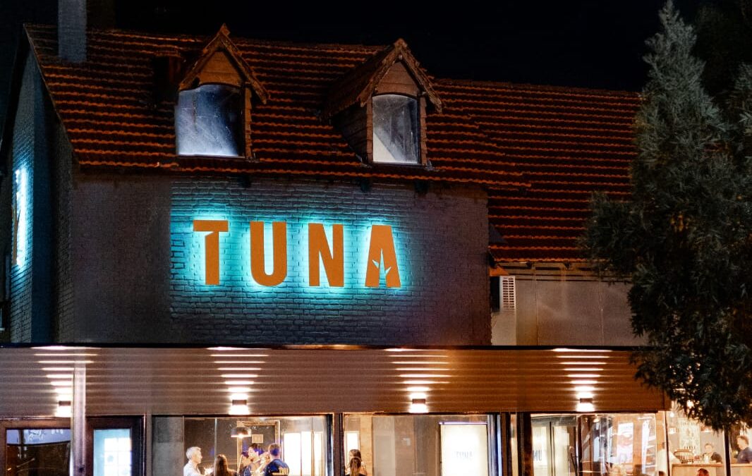 TUNA RESTO
