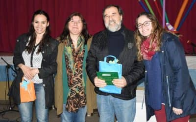 Se realizó hoy (lunes) el acto oficial por el Día del Maestro.