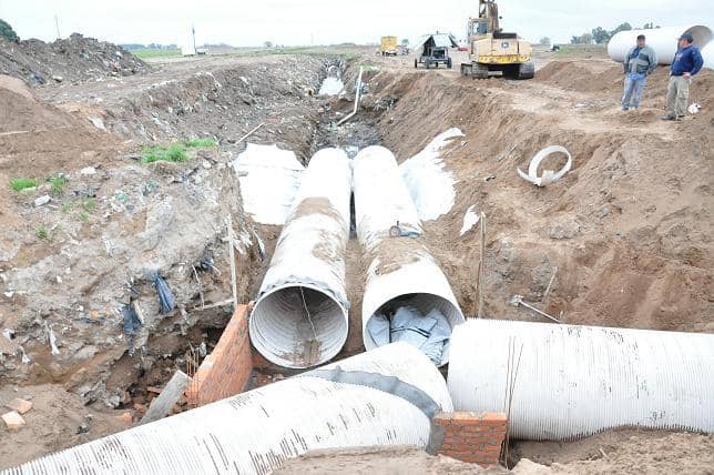 Desagües pluviales en la Ampliación Urbana