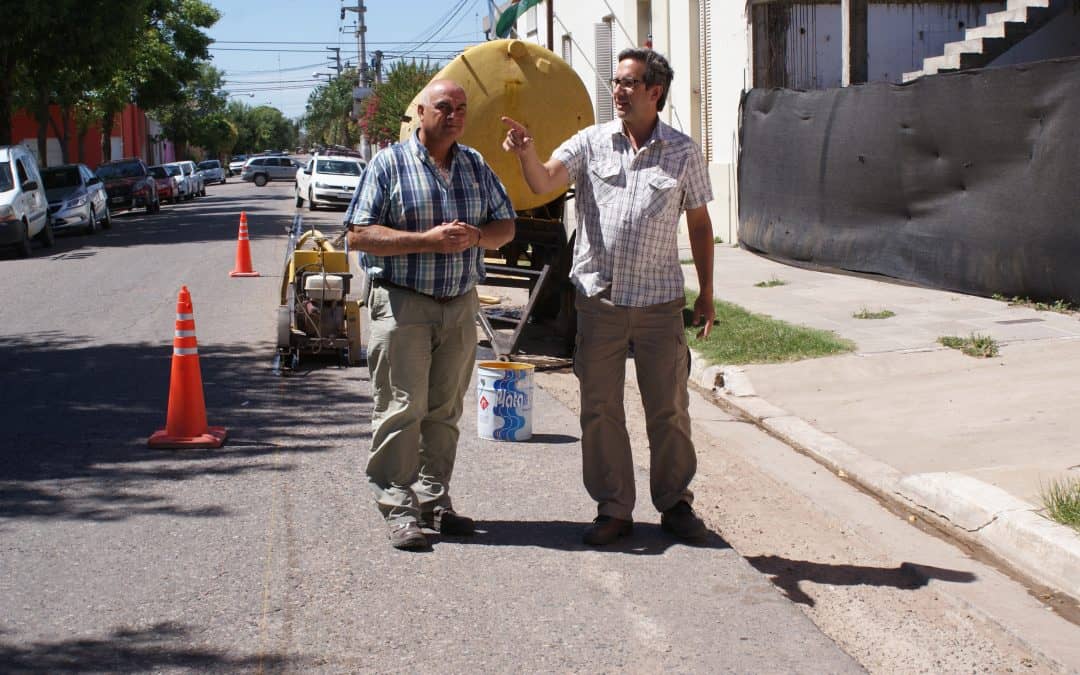 Se puso en marcha la reparación del pavimento en 30 de Agosto