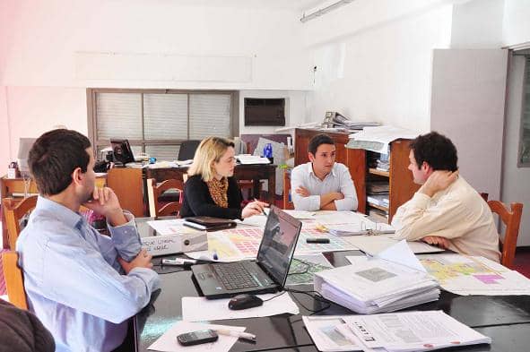 Funcionarios de Bolívar se asesoraron sobre políticas urbanas