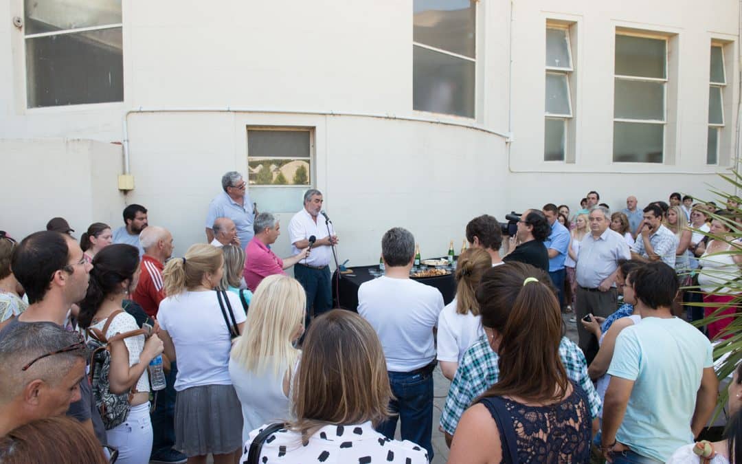 El Intendente brindó con los empleados municipales