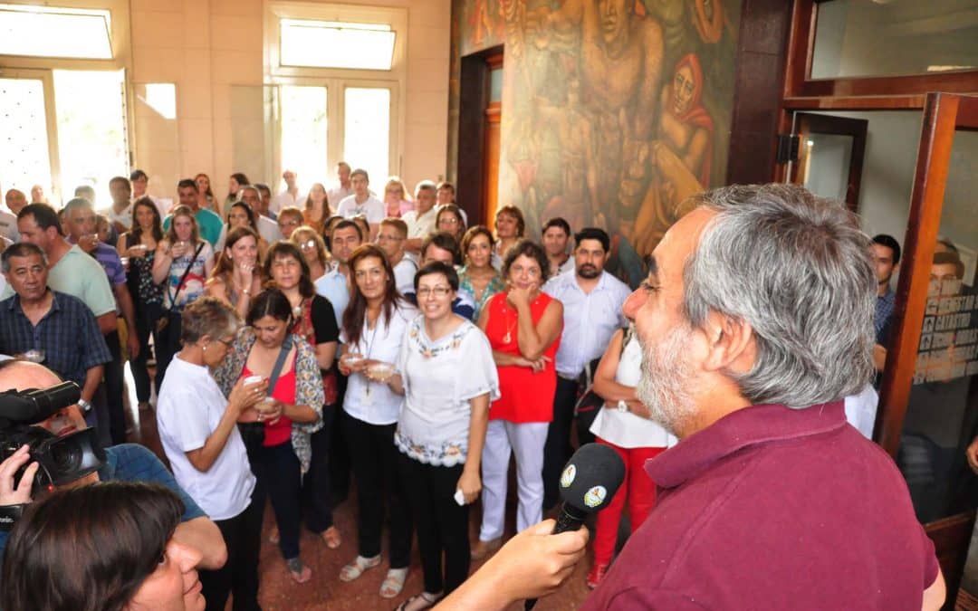 Se realizará una conferencia de prensa y brindis de fin de año con periodistas