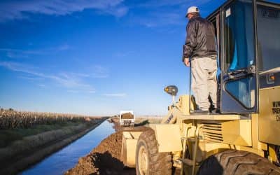 El Municipio continúa con la reparación y mantenimiento de los caminos rurales