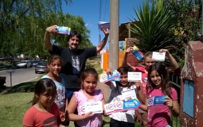 Chicos del CAPS Carrillo recorren el barrio para prevenir el Dengue