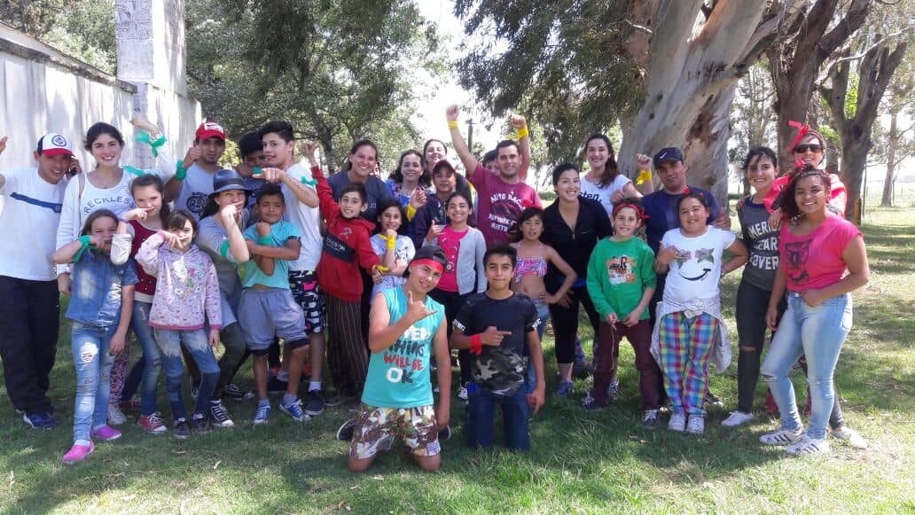 Más de 40 chicos del Envión se fueron de campamento