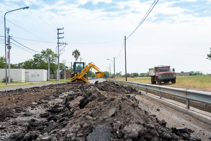 Avanza la obra de desagües pluviales en la calle Maldonado