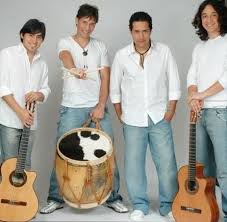 Canto 4 y los Manseros Santiagueños