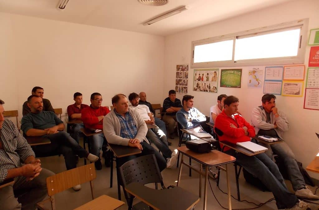 Se realizó una capacitación para aplicadores de agroquímicos