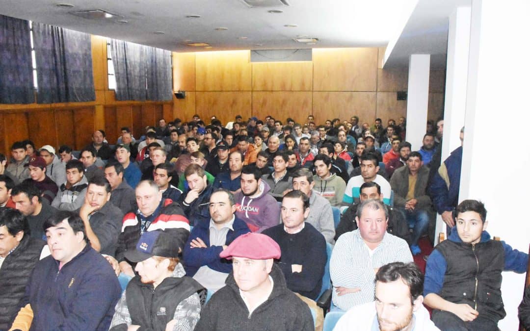 Se dictó hoy la capacitación anual obligatoria para aplicadores terrestres