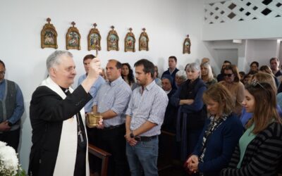 CON LA CAPILLA DEL HOSPITAL MUNICIPAL REFACCIONADA, EL OBISPO CELEBRÓ LA CEREMONIA DE BENDICIÓN Y QUEDÓ HABILITADA PARA LOS FIELES
