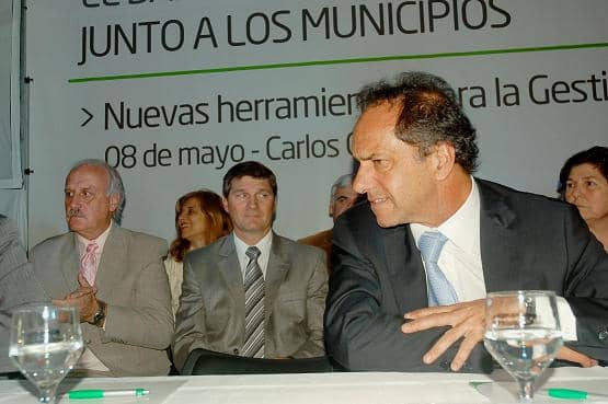 Feito participó de un encuentro con Scioli