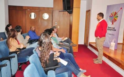 Emprendedores: se dictó un taller sobre imagen y comunicación