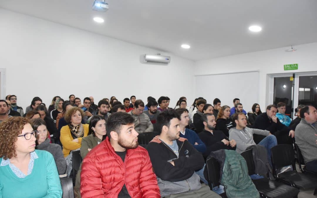 UNAS 100 PERSONAS PARTICIPARON DE LA CHARLA SOBRE TRANSFORMACIÓN DIGITAL EN EL POLO CIENTÍFICO TECNOLÓGICO