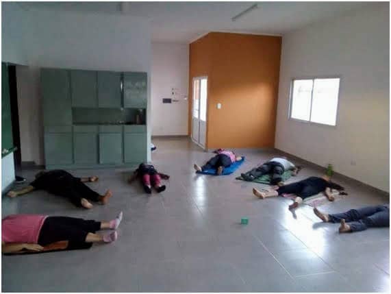 SÁBADOS DE CLASE ABIERTA Y GRATUITA DE TRE PARA LIBERARSE DEL ESTRÉS Y EL TRAUMA, EN EL CIC DE BARRIO ESPERANZA