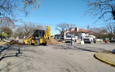 SERVICIOS PUBLICOS REALIZARÁ UN BY PASS EN CALLE LAGOS AL 500, TRAS UNA ROTURA EN LA CAÑERÍA DEL SERVICIO DE CLOACAS