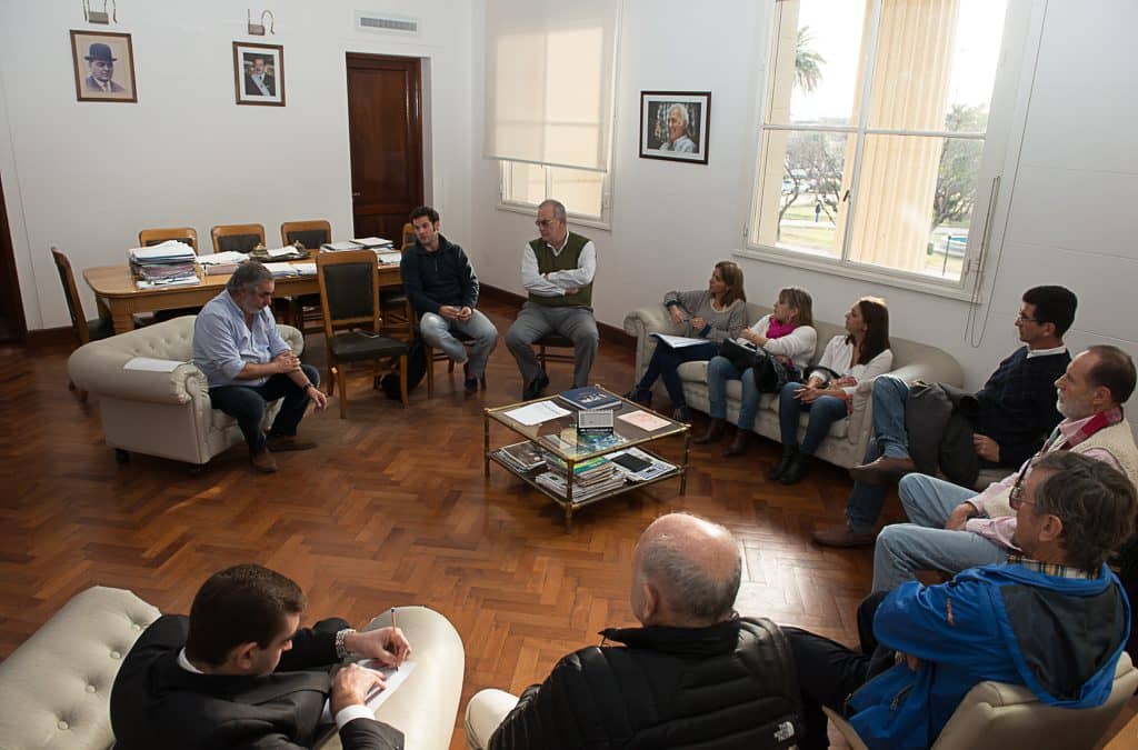 Se reunió la comisión de emergencia y solicitó prórrogas y nuevos beneficios