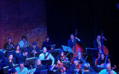 LAS ORQUESTAS SINFÓNICA Y JUVENIL DE LA ESCUELA MUNICIPAL DE MÚSICA DIERON ANOCHE (DOMINGO) EL PRIMER CONCIERTO DEL AÑO