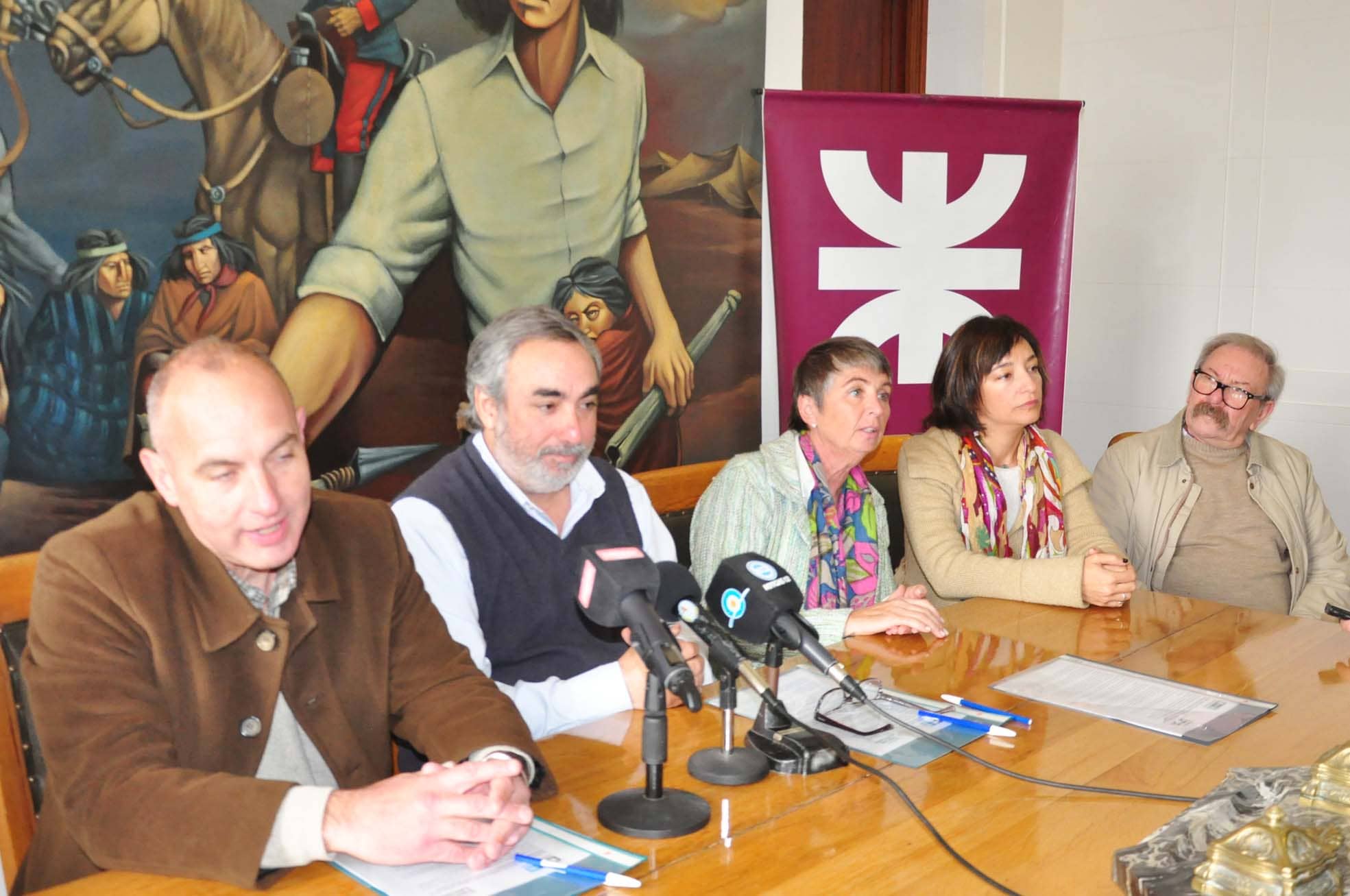 El Municipio firmó hoy un convenio con la FRTL de UTN