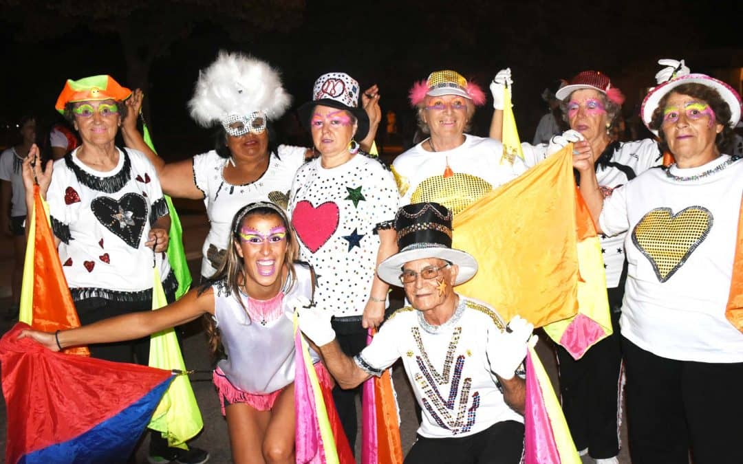 La Vejentud Murguera se presentó en Fortín Olavarría