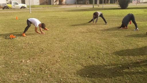 SE RETOMAN LAS CLASES DE ACTIVIDAD FÍSICA AL AIRE LIBRE, DE LUNES A SÁBADO, EN GRUPOS REDUCIDOS DE CINCO PERSONAS MÁS UN INSTRUCTOR