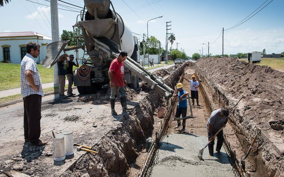 Continúan los trabajos en el desagüe pluvial de la calle Maldonado