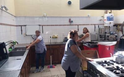 DESARROLLO HUMANO REPARTE VIANDAS Y ENTREGA MERCADERÍA A DOMICILIO