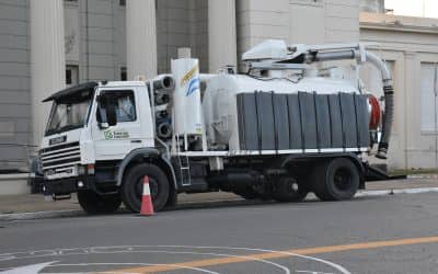 EL MUNICIPIO ADQUIRIÓ UN DESOBSTRUCTOR Y ESTA SEMANA SE CAPACITARÁ A LOS OPERARIOS PARA COMENZAR A UTILIZARLO