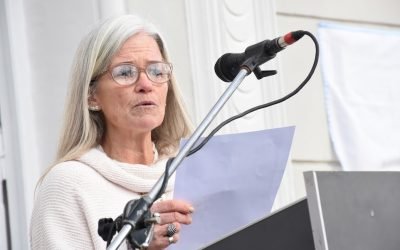 DOCENTE ANI LUNA: “HOY NUESTRA ESCUELA ESTÁ DE FIESTA NO SOLO PORQUE ES SU CUMPLEAÑOS SINO PORQUE RECOBRA SU CASA PROPIA”