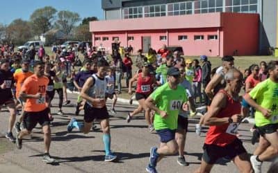 DUATLÓN SOLIDARIO EN BERUTTI: PARTICIPARON MÁS DE 100 ATLETAS Y GANARON PAMELA ARANEO-YONHATAN AGRAZAR