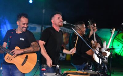 ADEEENTRO CON UNA GRAN NOCHE DE MÚSICA DE VERANO EN EL ANFITEATRO DE EL PARQUE, AL RITMO DE ALMA TIAN, WAKU, MARIANO Y LA YESCA Y EL CEIBO