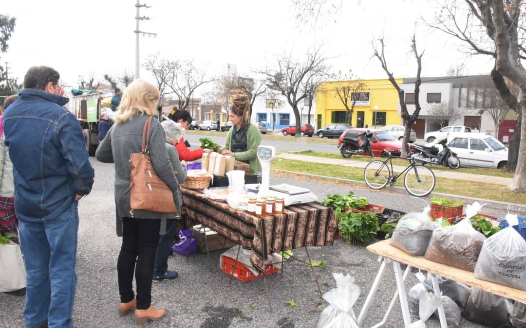 CRECE LA FERIA ECOFINES CON MÁS PRODUCTOS LOCALES