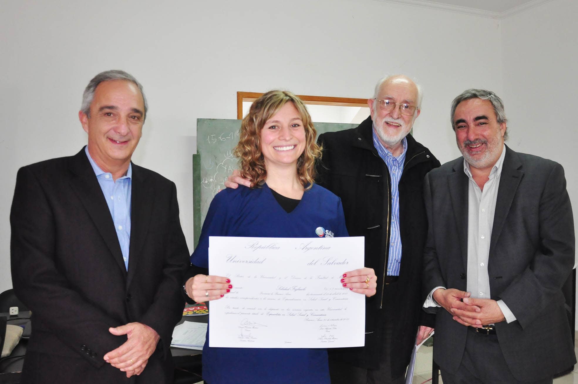 Se entregaron certificados a becarios del Programa Médicos Comunitarios