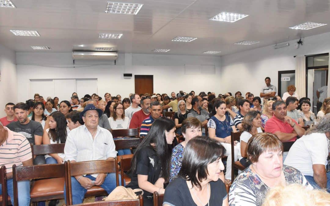 EL PRÓXIMO MARTES SE ENTREGARÁN 70 ESCRITURAS, ENTRE ELLAS LAS DEL BARRIO RUCA CURÁ, Y SE FIRMARÁN OTRAS 135