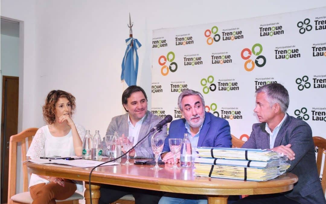 EL MUNICIPIO Y ESCRIBANÍA GENERAL DE GOBIERNO HARÁN UNA NUEVA  ENTREGA DE ESCRITURAS: MÁS DE 80