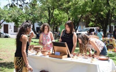 MAÑANA (SÁBADO) HAY FERIA ECOFINES EN EL PLAYÓN DE LA ESTACIÓN