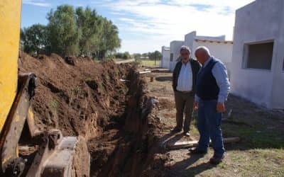 Fernández recorrió las obras en marcha en 30 de Agosto