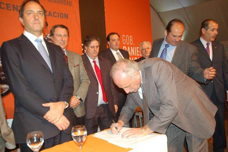 Feito firmó importantes convenios de seguridad