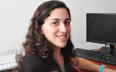 BATHIS SE REUNIÓ CON LA NUEVA DIRECTORA DE JUVENTUDES DE PROVINCIA Y LE PRESENTÓ UNA CARPETA CON PROYECTOS LOCALES