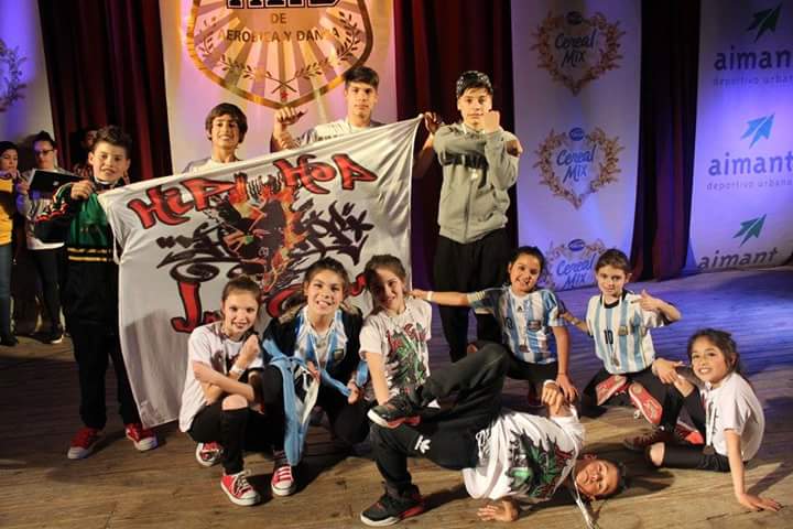 Hip Hop de Envión clasificó a la instancia final del TAAD