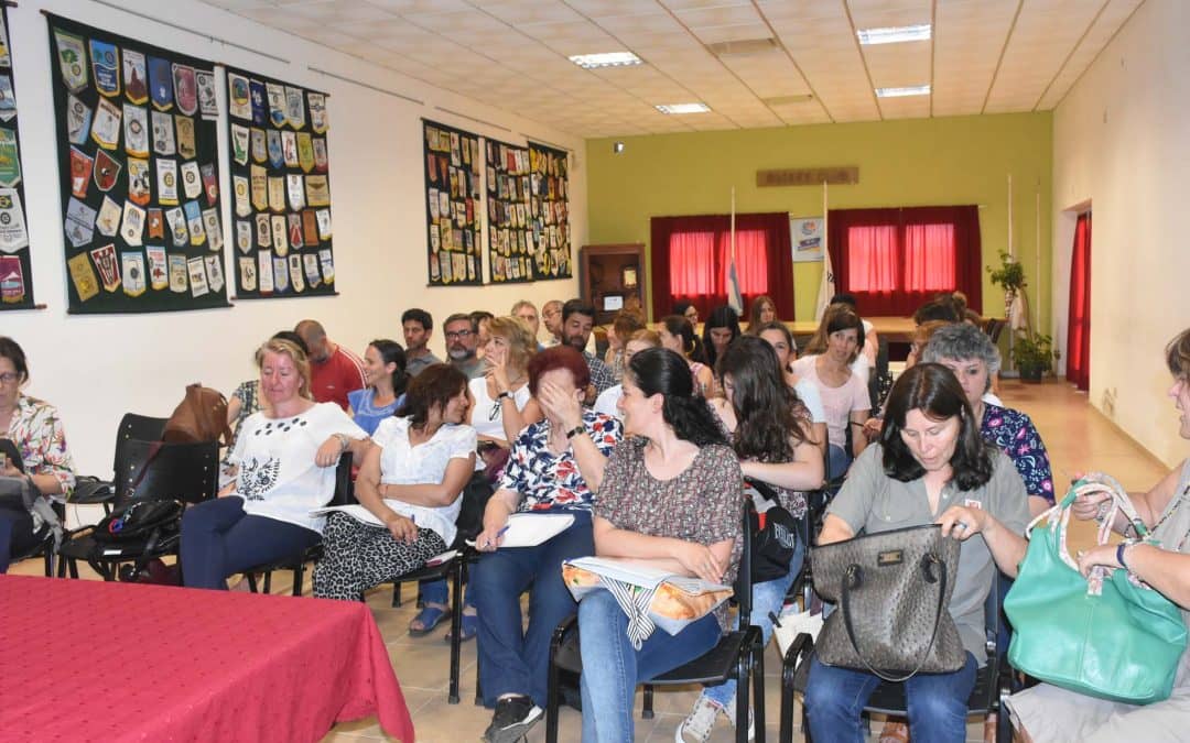 JORNADAS DE HUERTA Y JARDINERÍA SUSTENTABLE 2018: LA ING. AGR. SOFIA PUJALS REVELO LOS SECRETOS PARA DISEÑAR UN JARDIN