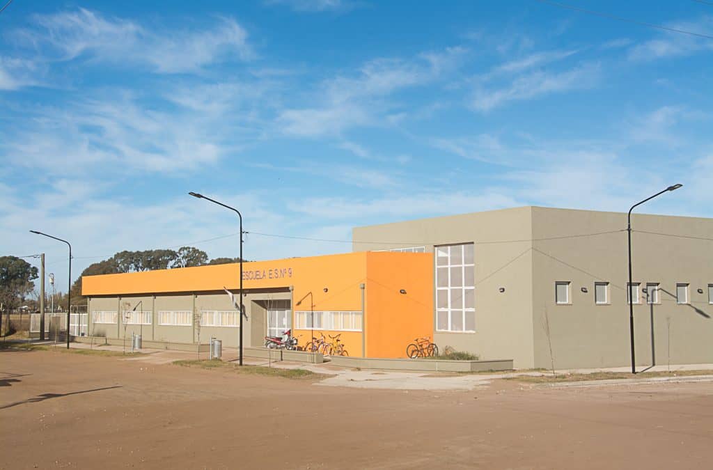 El Municipio culminó la obra de iluminación led en la secundaria 9