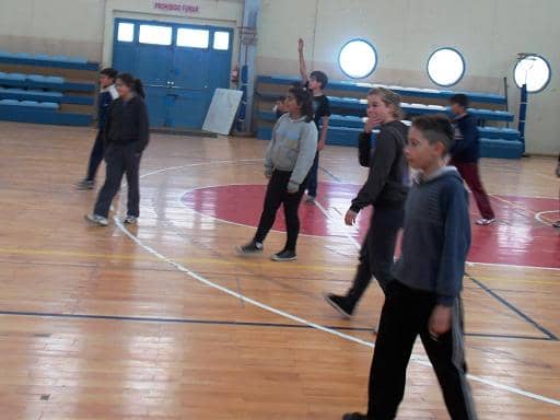 Hoy se realizará un interbarrial de básquet en el Centro Chiquito Tello