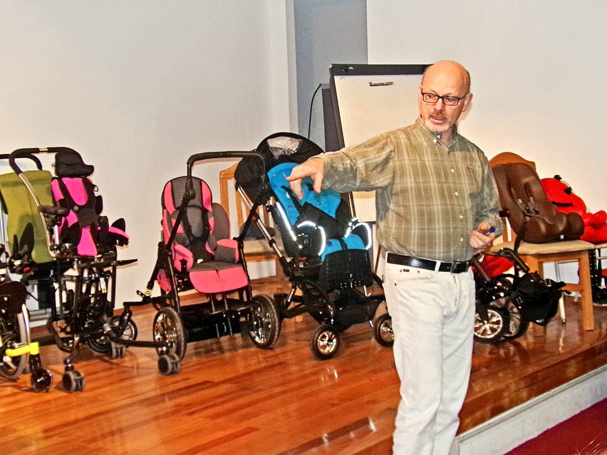 Discapacidad: se realizó una jornada de actualización en productos