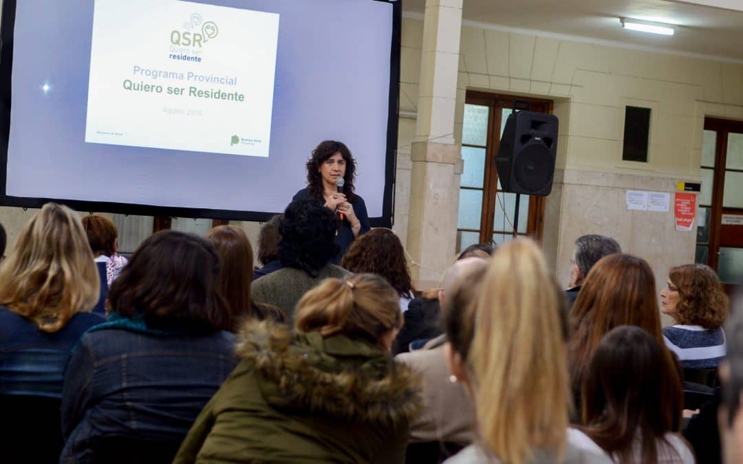Fernández, Orellana y Grinberg participan de la Expo Residencias