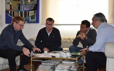 FERNÁNDEZ Y CURUTCHET AVANZAN EN UNA PROPUESTA PARA CONSTRUIR VIVIENDAS EN LOTES DEL PROCREAR EN LA AU