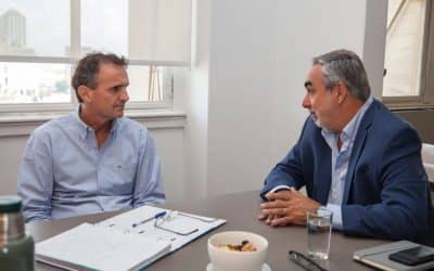 REUNIÓN DE FERNÁNDEZ CON EL MINISTRO DE OBRAS PÚBLICAS: PRESENTACIÓN, PLAZA SAN MARTÍN, ACCESO SALINAS Y ASFALTO