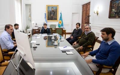 EL INTENDENTE MIGUEL FERNÁNDEZ Y OTROS JEFES COMUNALES DE JUNTOS POR EL CAMBIO SE REUNIERON CON EL GOBERNADOR AXEL KICILLOF